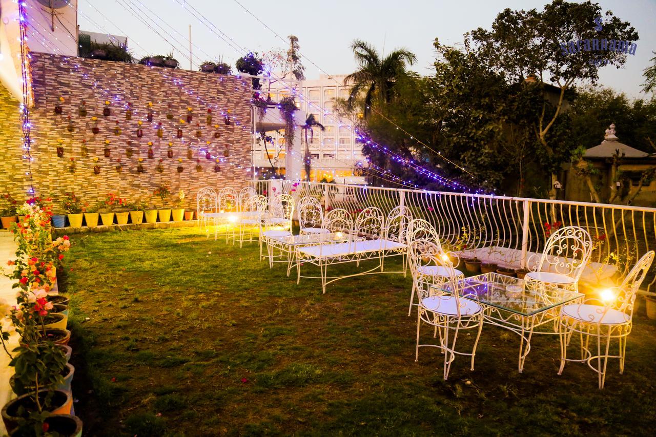 アーグラ Safarnama Agra Bed & Breakfast エクステリア 写真
