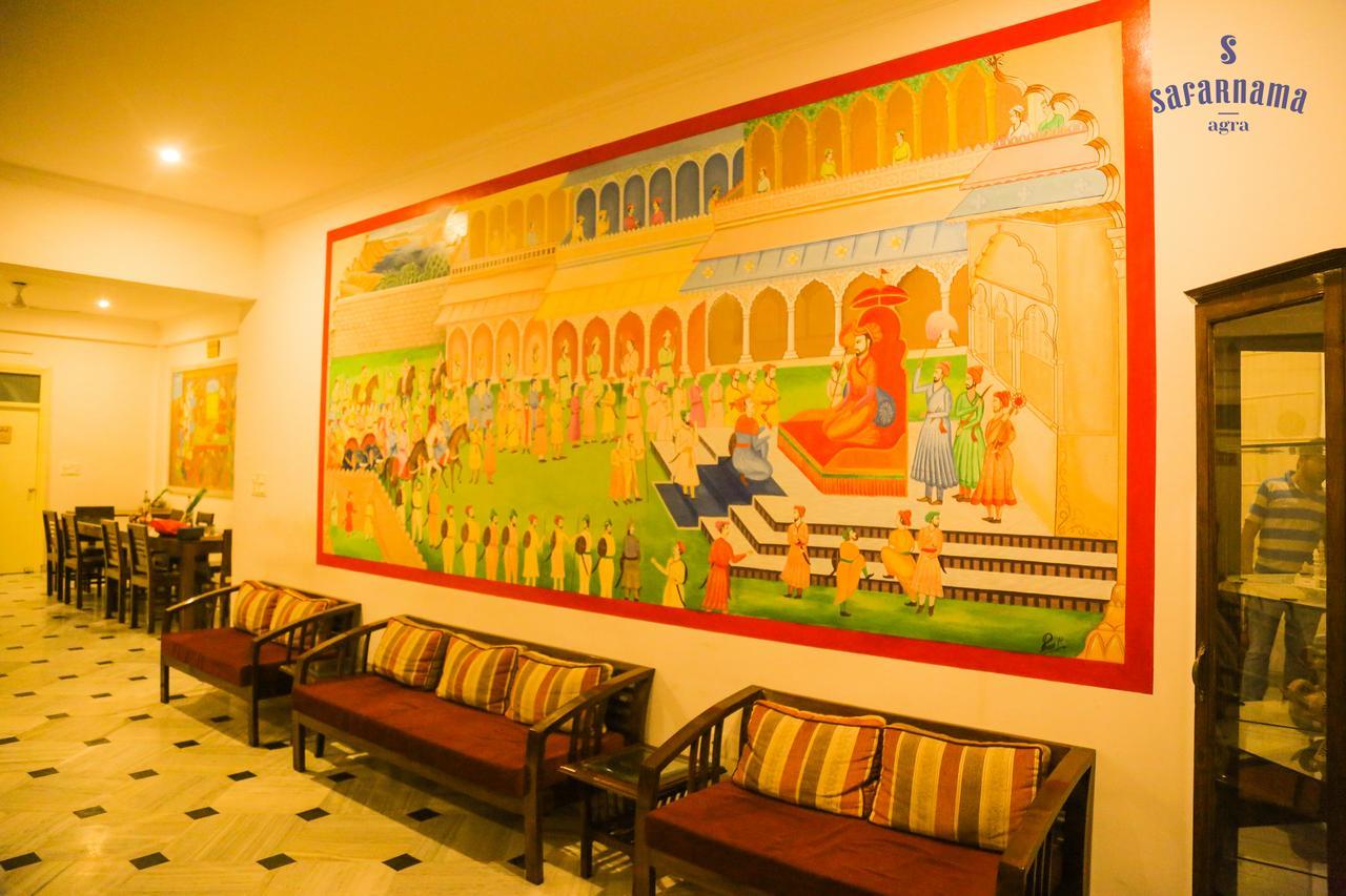 アーグラ Safarnama Agra Bed & Breakfast エクステリア 写真