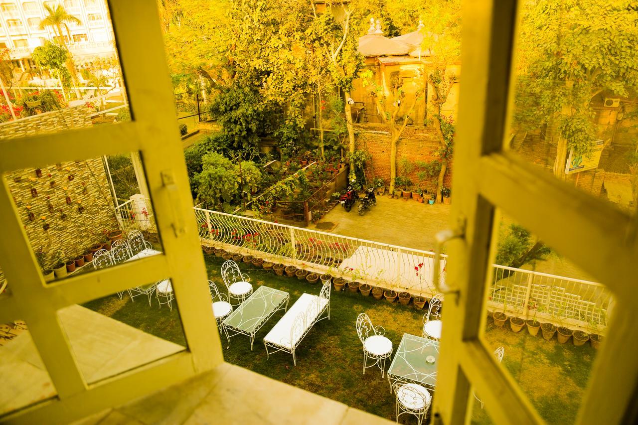 アーグラ Safarnama Agra Bed & Breakfast エクステリア 写真